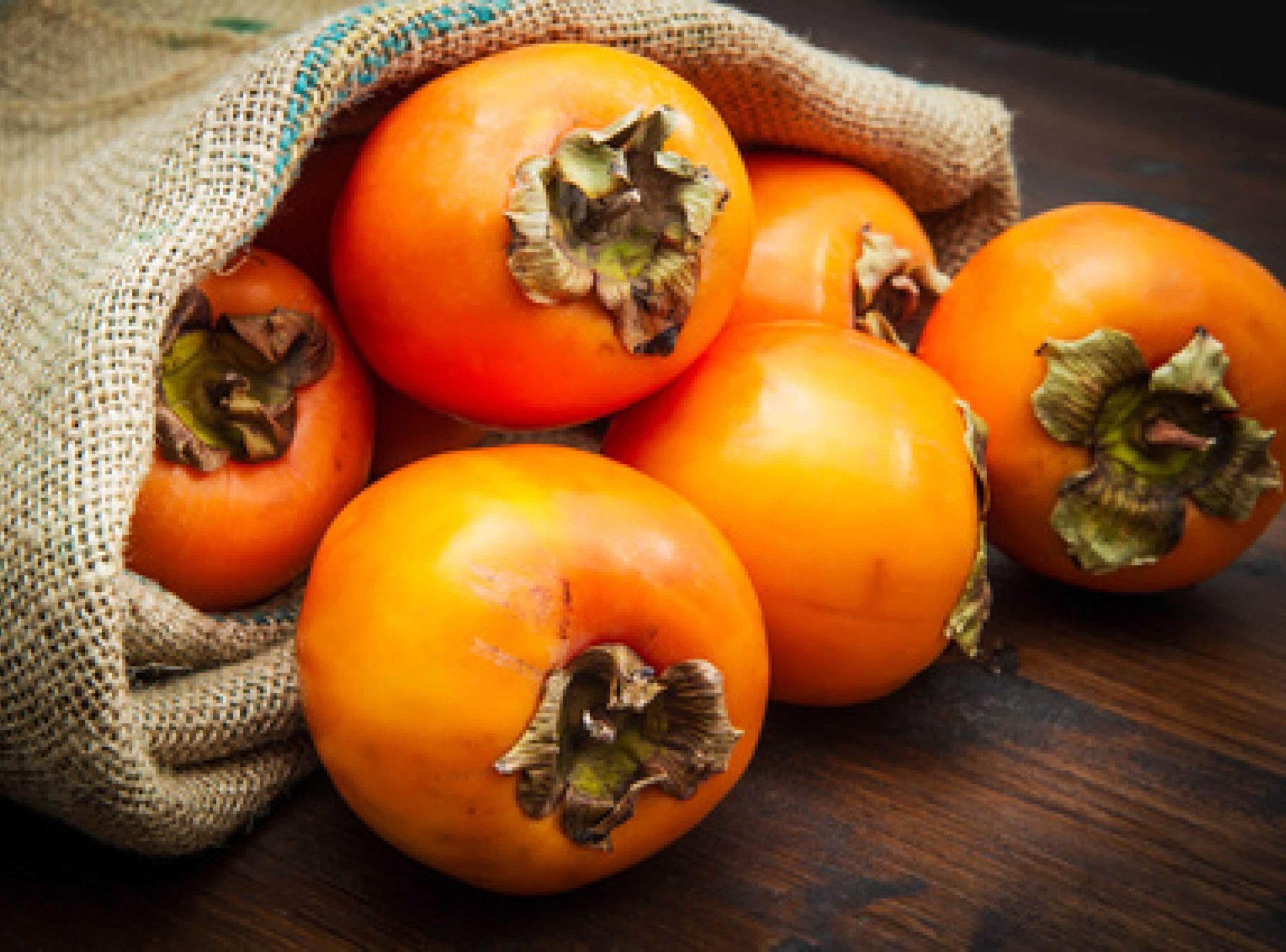 Le kaki Fruits et Légumes du mois À Table